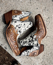 Load image into Gallery viewer, Dancing Darlin’ Booties