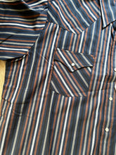 Load image into Gallery viewer, Men's Short Sleeve Pearl Snap Shirts