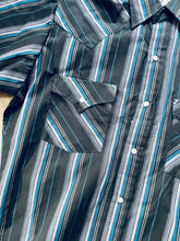 Load image into Gallery viewer, Men's Short Sleeve Pearl Snap Shirts