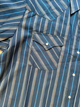 Load image into Gallery viewer, Men's Short Sleeve Pearl Snap Shirts