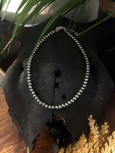 Load image into Gallery viewer, 6mm Navajo Pearl Necklace
