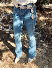 Load image into Gallery viewer, Retro Jeans
